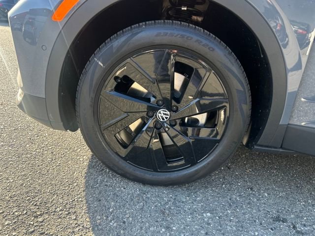 New 2025 Volkswagen ID.4 Pro S image 28