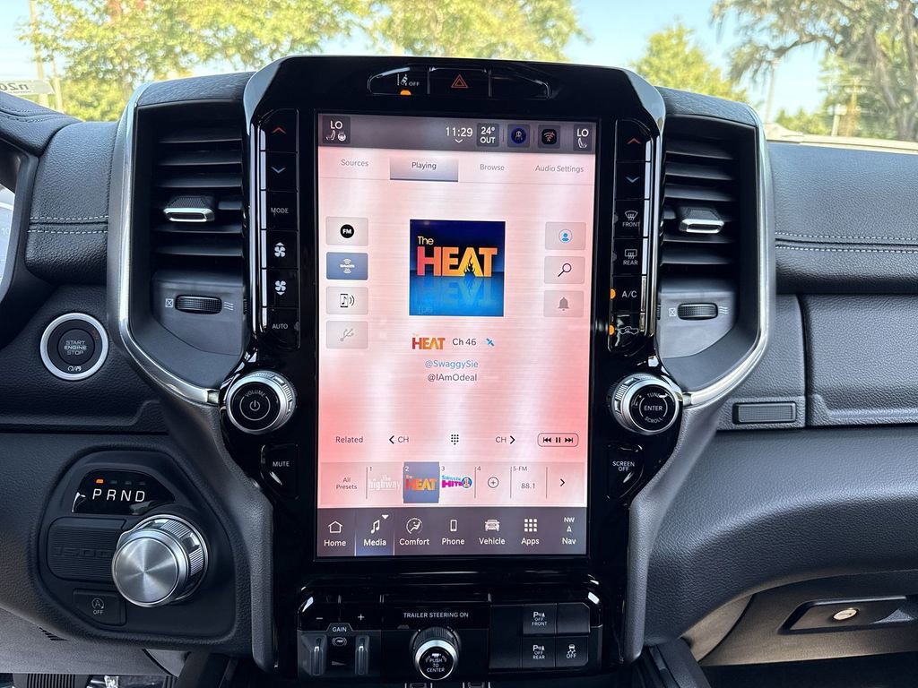 New 2026 RAM 1500 Laramie w/ Trailer Tow Group image 22