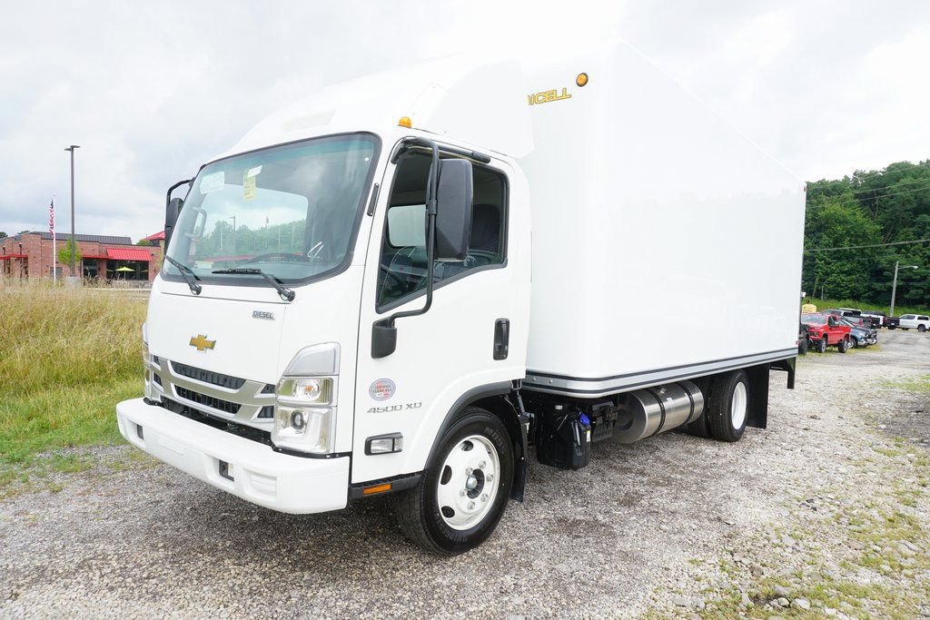 New 2024 Chevrolet Low Cab Forward 4500 XD RWD image 16