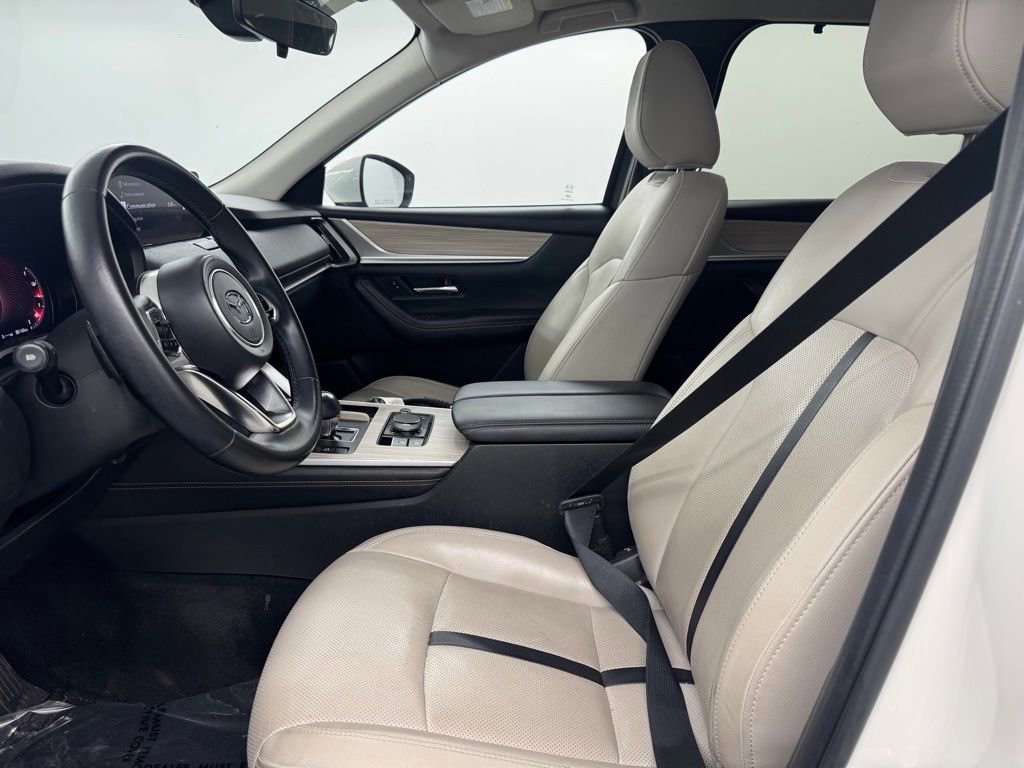 Used 2024 MAZDA CX-90 Plug-In Hybrid w/ Preferred AWD/4WD image 9