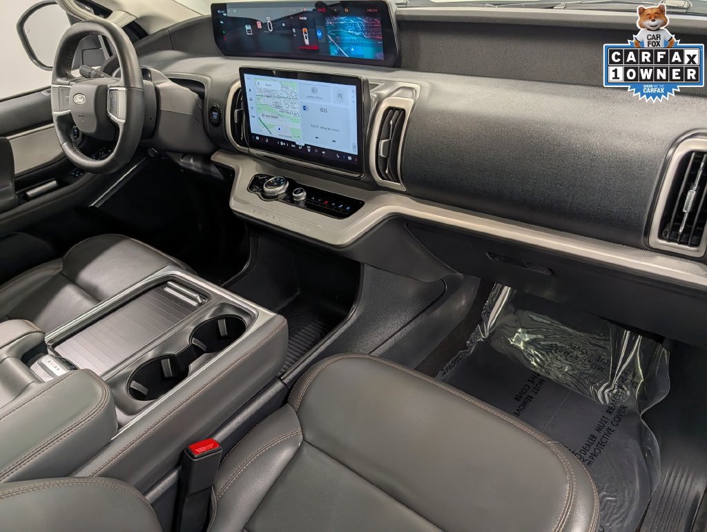 Used 2025 Ford Expedition Active AWD/4WD image 30