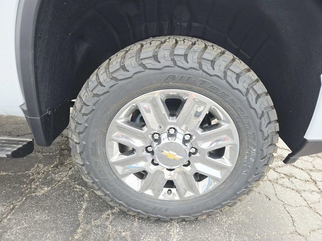 New 2026 Chevrolet Silverado 3500 High Country w/ High Country Premium Package AWD/4WD image 16