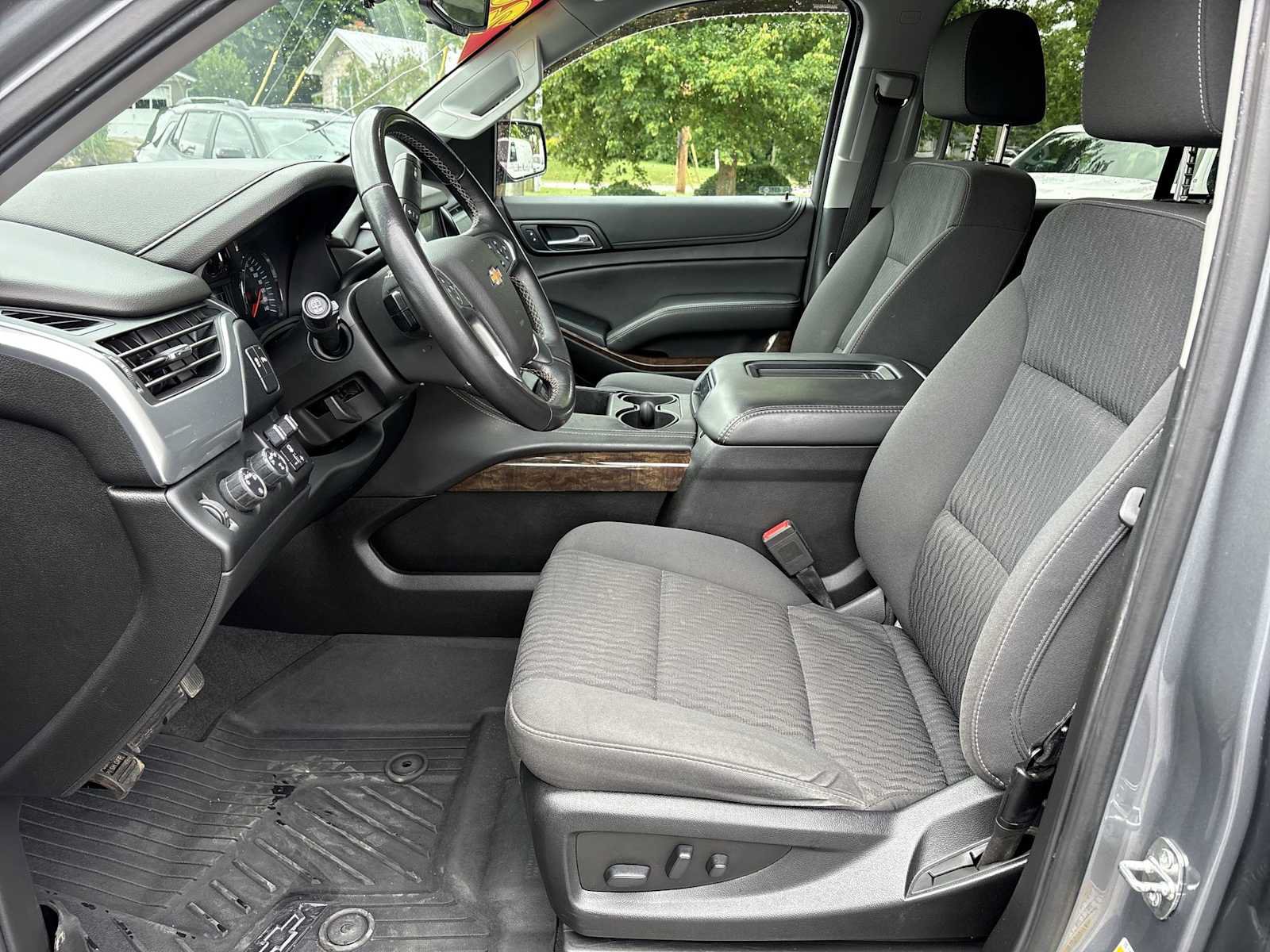 Used 2020 Chevrolet Tahoe LS w/ Max Trailering Package AWD/4WD image 17