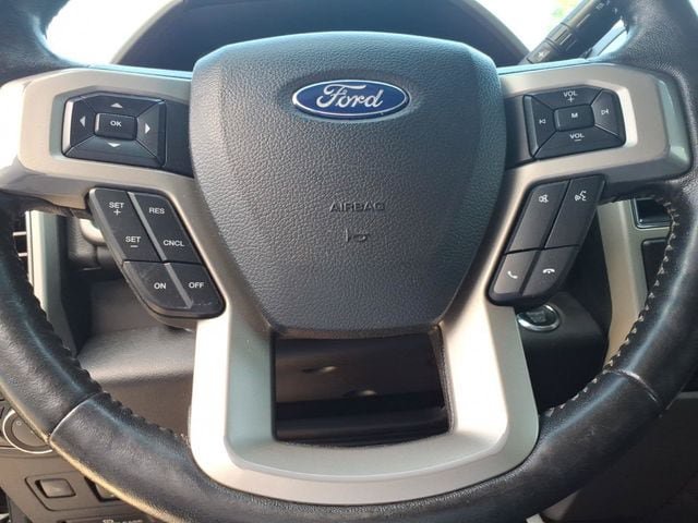 Used 2019 Ford F250 Lariat w/ Lariat Ultimate Package AWD/4WD image 17