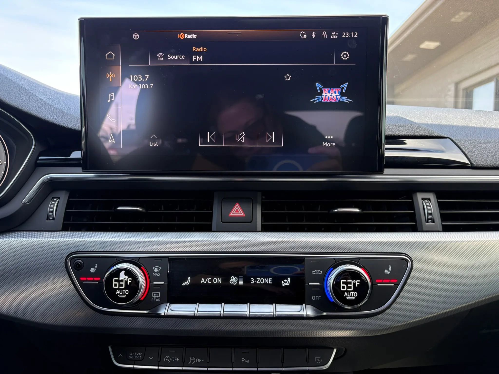 Used 2025 Audi A5 2.0T Premium Plus image 13