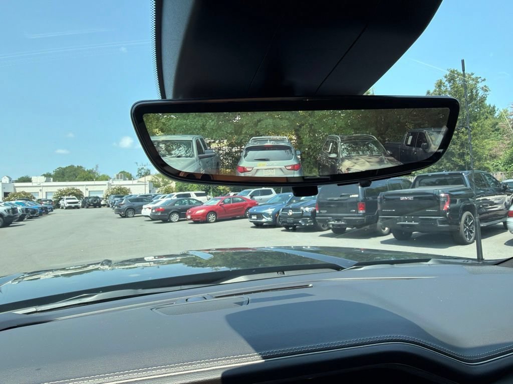 New 2026 GMC Sierra 2500 Denali Ultimate AWD/4WD image 25