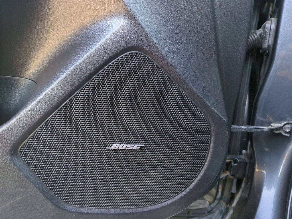 Used 2015 MAZDA MAZDA3 i Touring w/ Technology Package image 17