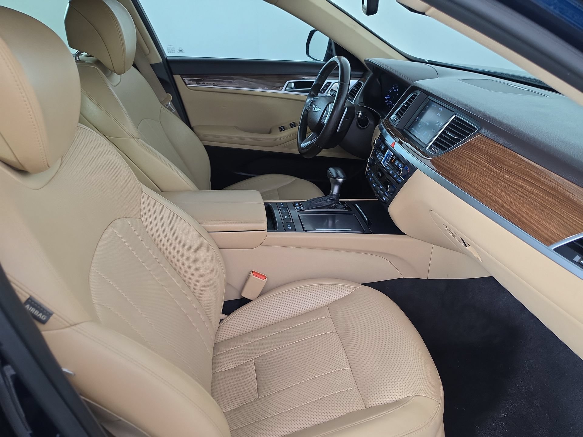 Used 2019 Genesis G80 3.8 image 42