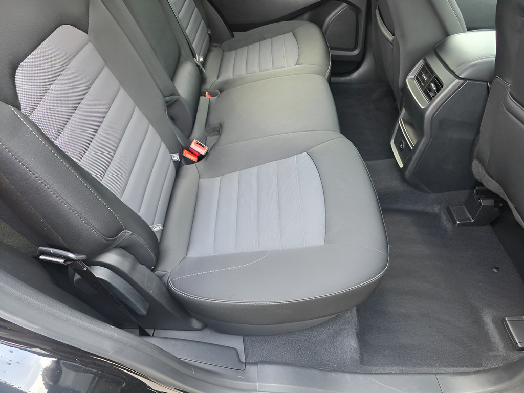 Used 2023 Ford Edge SE AWD/4WD image 27