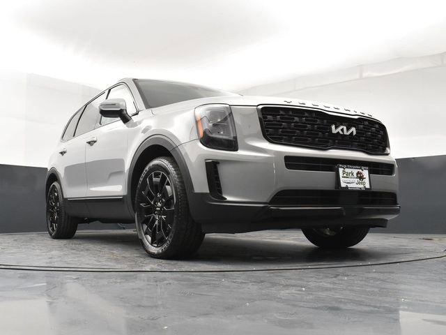 Used 2022 Kia Telluride EX w/ EX Premium Package AWD/4WD image 19