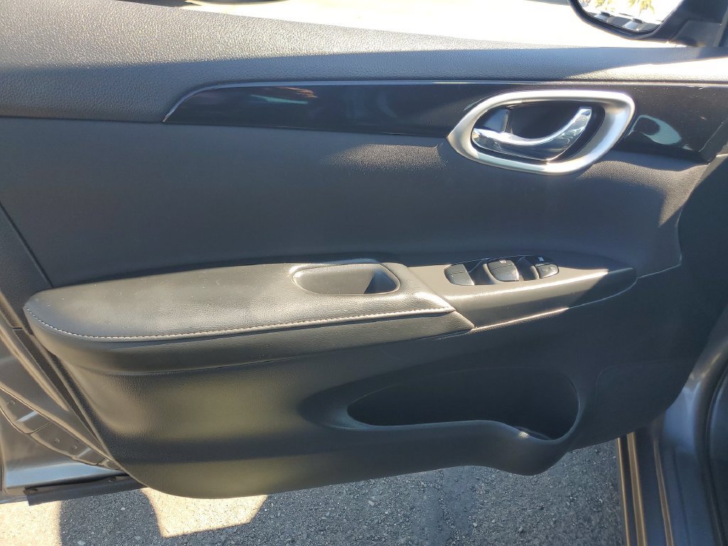 Used 2019 Nissan Sentra SV FWD image 22