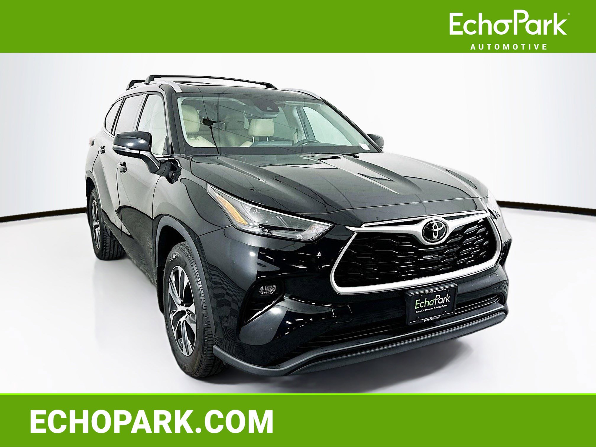 Used 2022 Toyota Highlander XLE