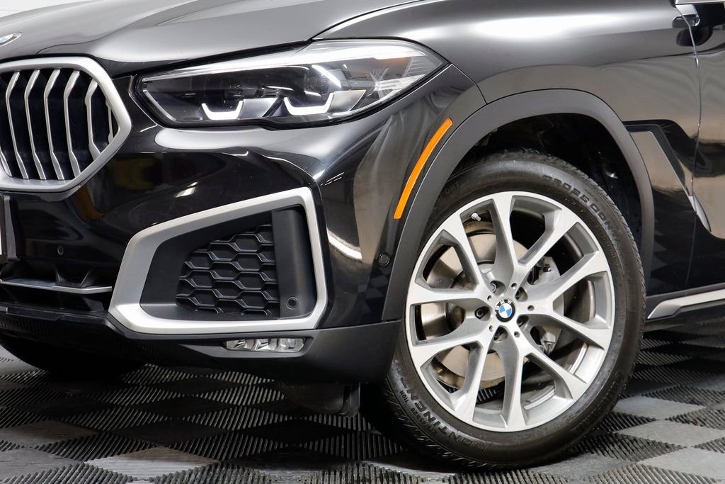 Used 2021 BMW X6 xDrive40i w/ Premium Package image 3