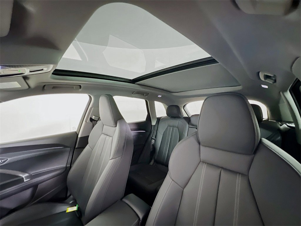 New 2025 Audi Q5 Premium Plus image 14