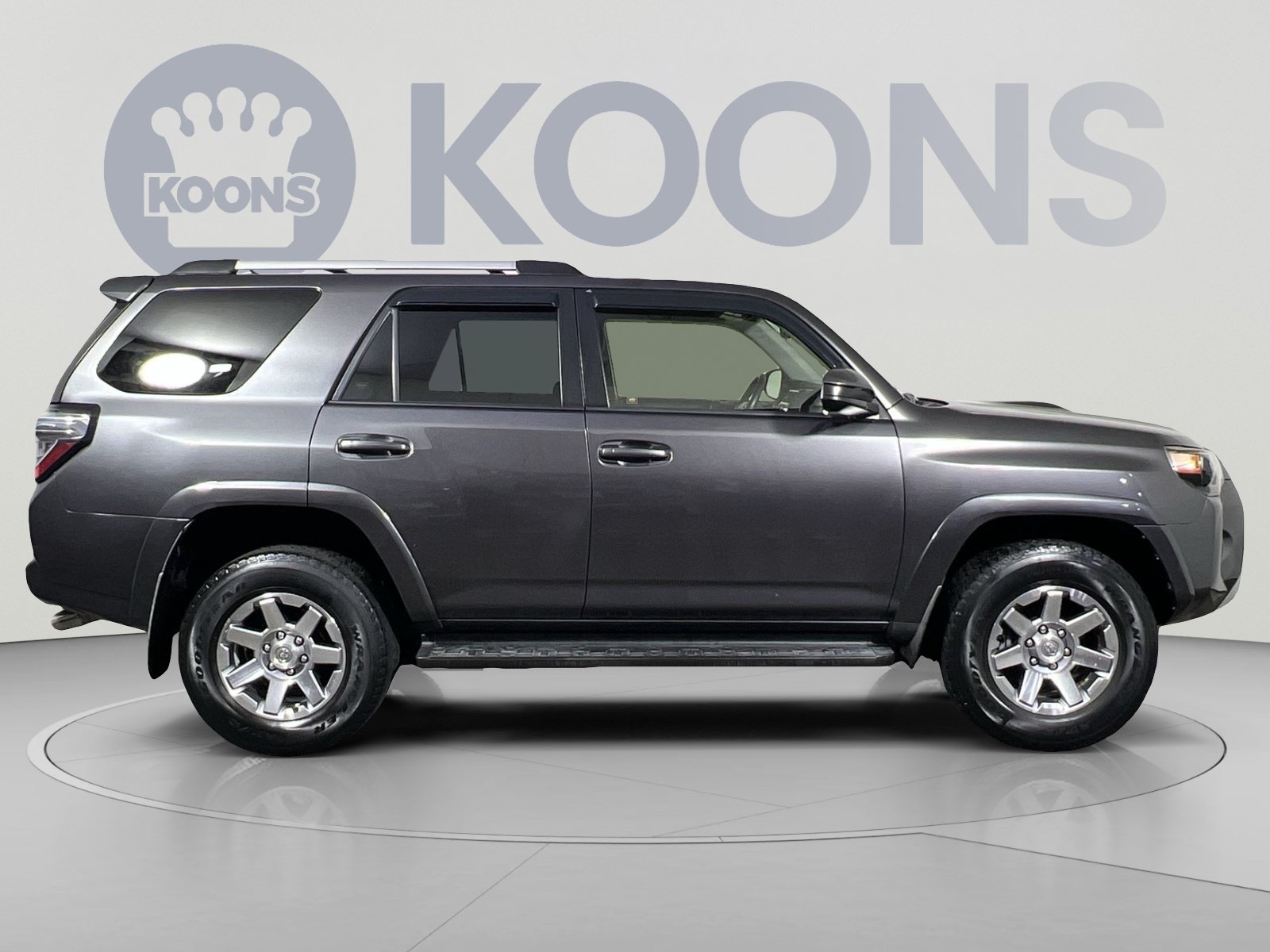Used 2016 Toyota 4Runner Trail AWD/4WD image 8
