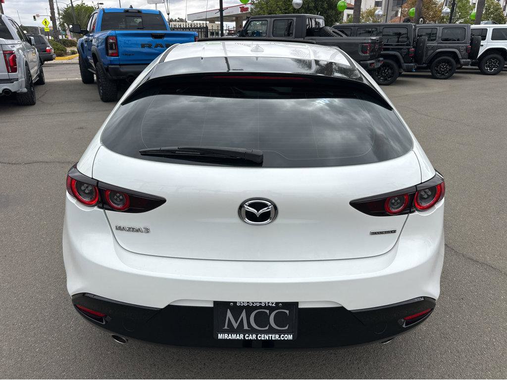Used 2019 MAZDA MAZDA3 Hatchback w/ Premium Package image 12