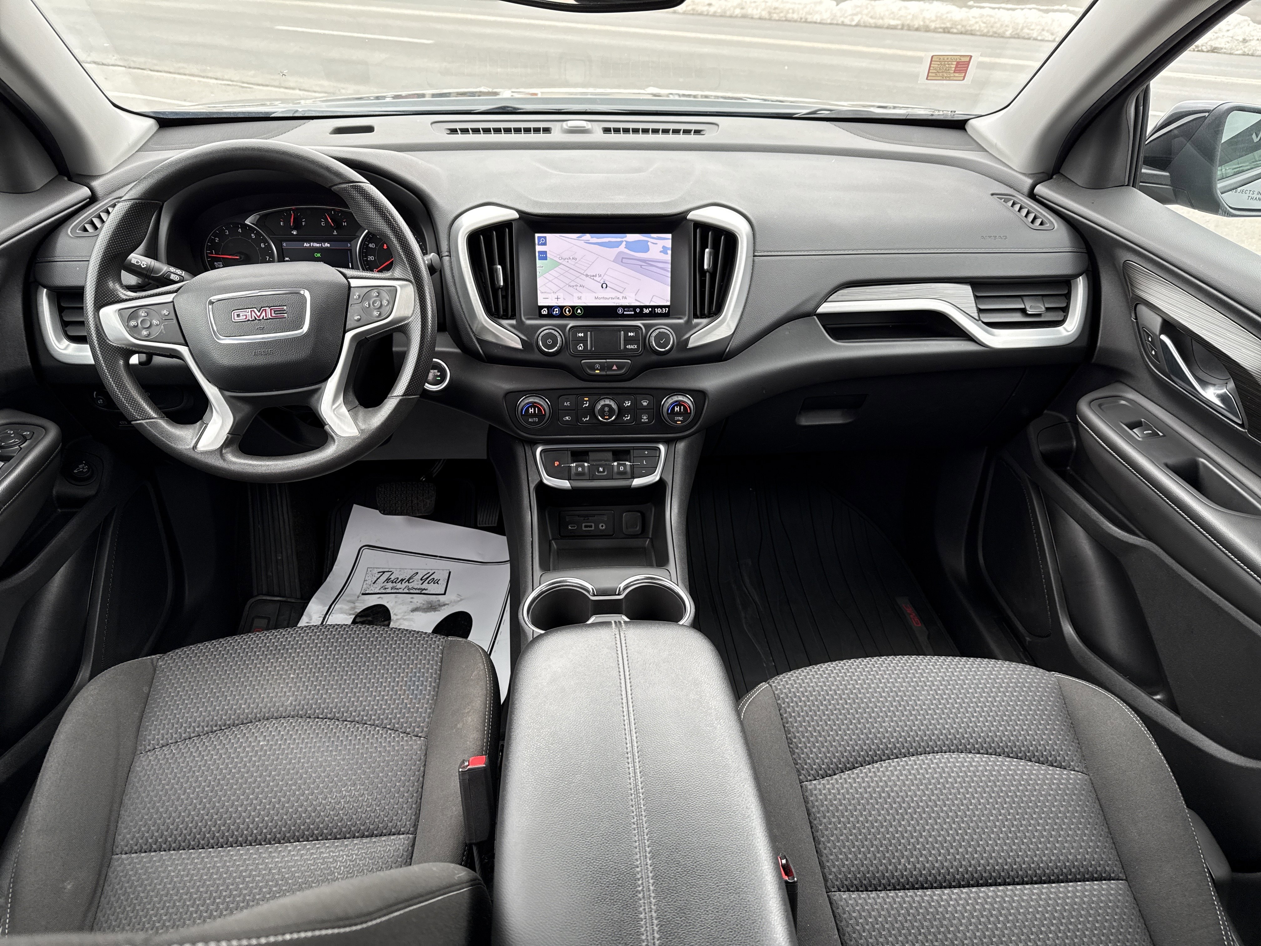 Used 2024 GMC Terrain SLE w/ Driver Convenience Package image 14