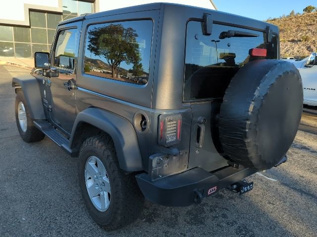 Used 2018 Jeep Wrangler Sport AWD/4WD image 4