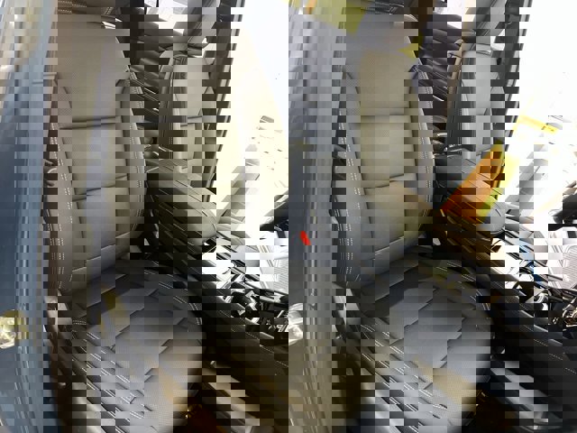 Used 2024 Chevrolet Traverse LT w/ Midnight/Sport Edition image 28