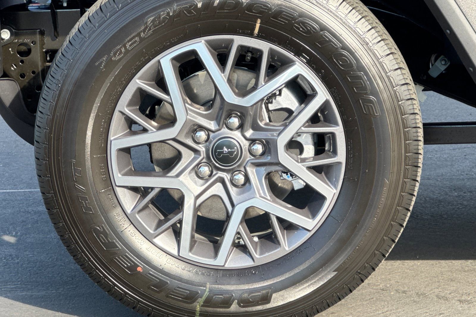 New 2025 Jeep Wrangler Sahara image 31