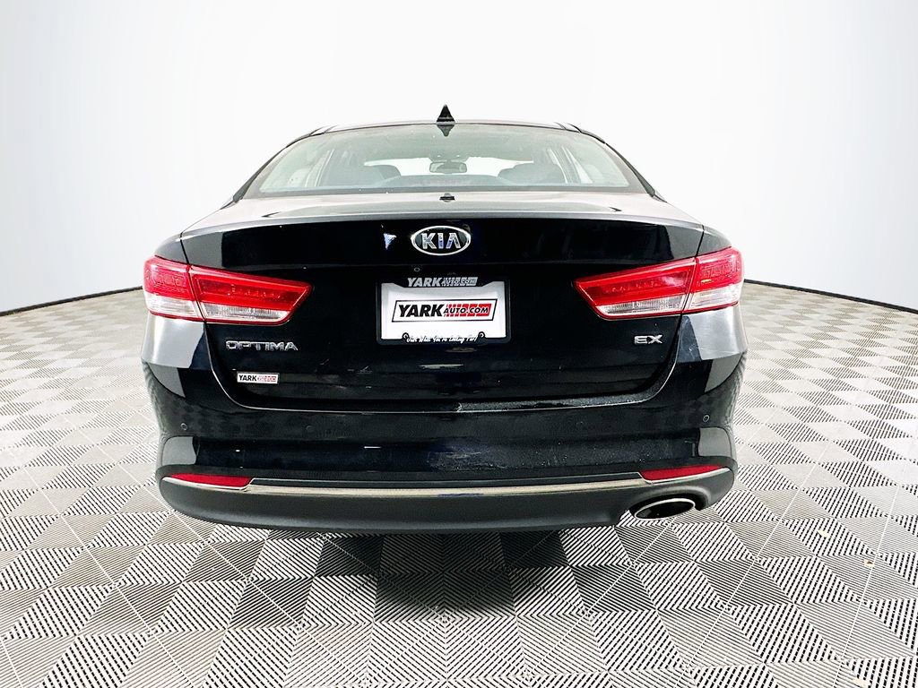 Used 2016 Kia Optima EX w/ Premium Package image 10