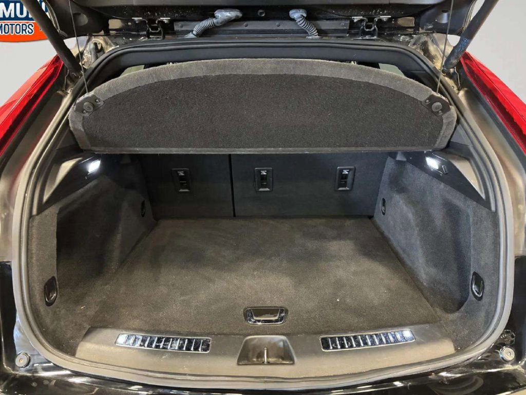 Used 2020 Cadillac XT4 Premium Luxury image 20