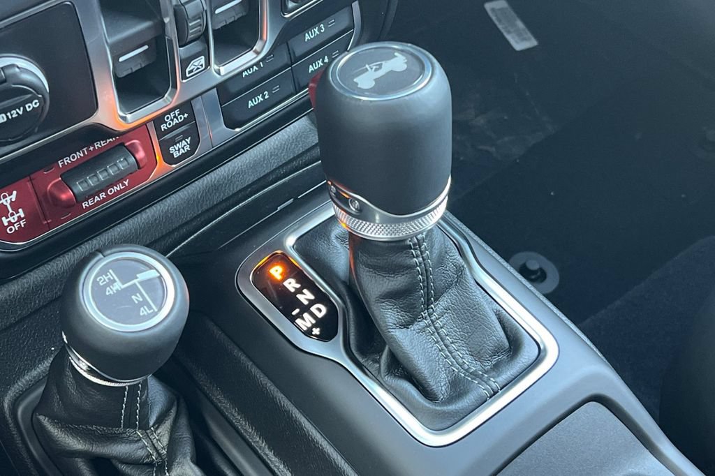 New 2026 Jeep Wrangler Unlimited Rubicon AWD/4WD image 21
