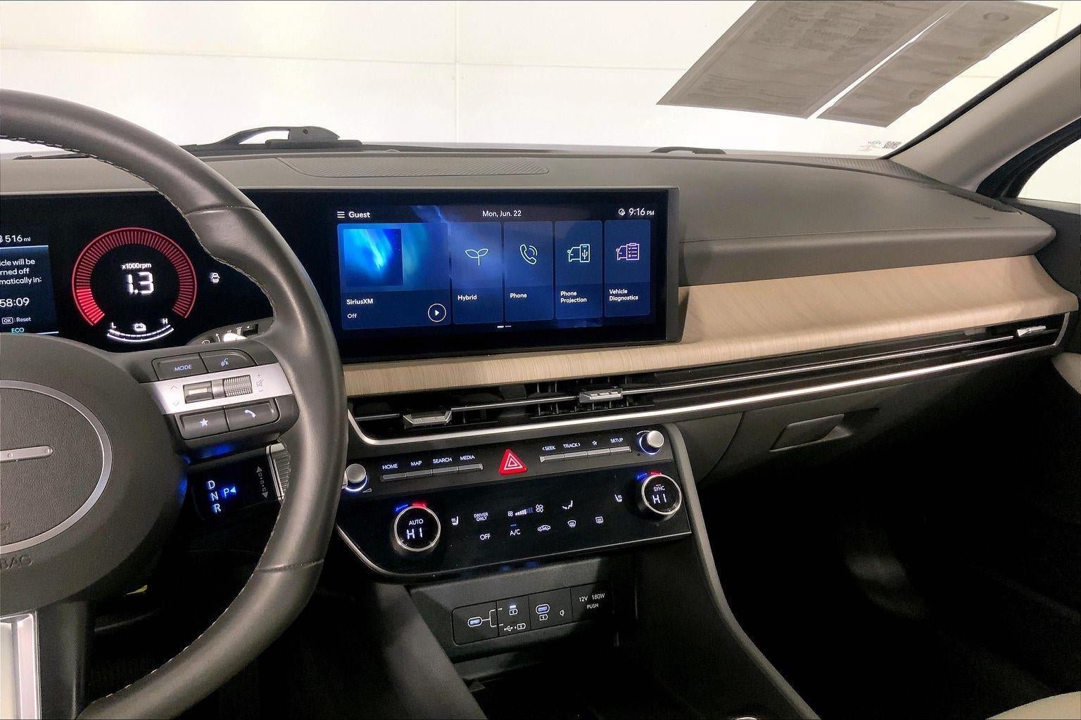 Used 2025 Hyundai Sonata SEL FWD image 6