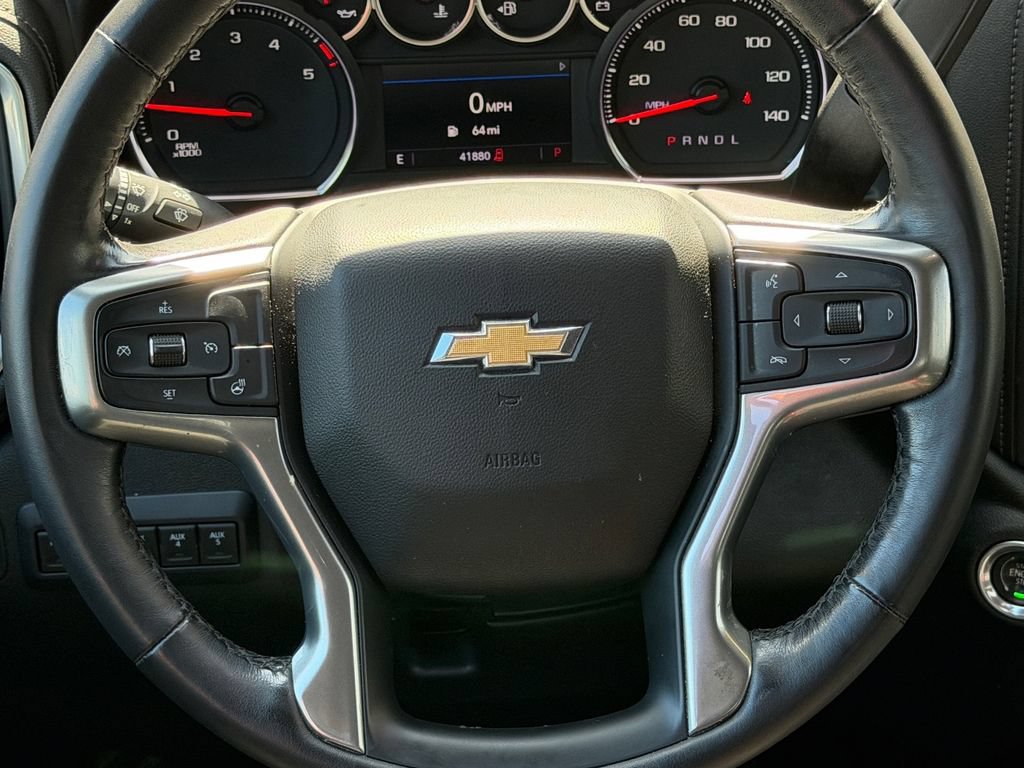 Used 2022 Chevrolet Silverado 2500 LTZ w/ LTZ Convenience Package RWD image 14