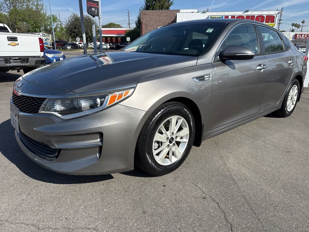 Used 2016 Kia Optima LX image 2