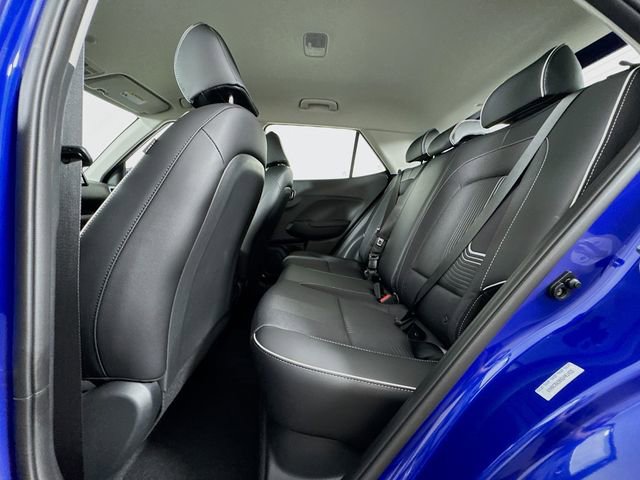 Used 2025 Hyundai Venue Limited FWD image 37