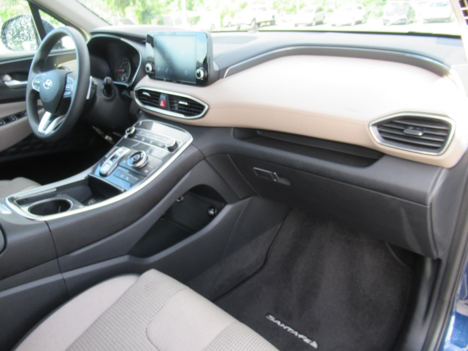 Used 2021 Hyundai Santa Fe SEL FWD image 11