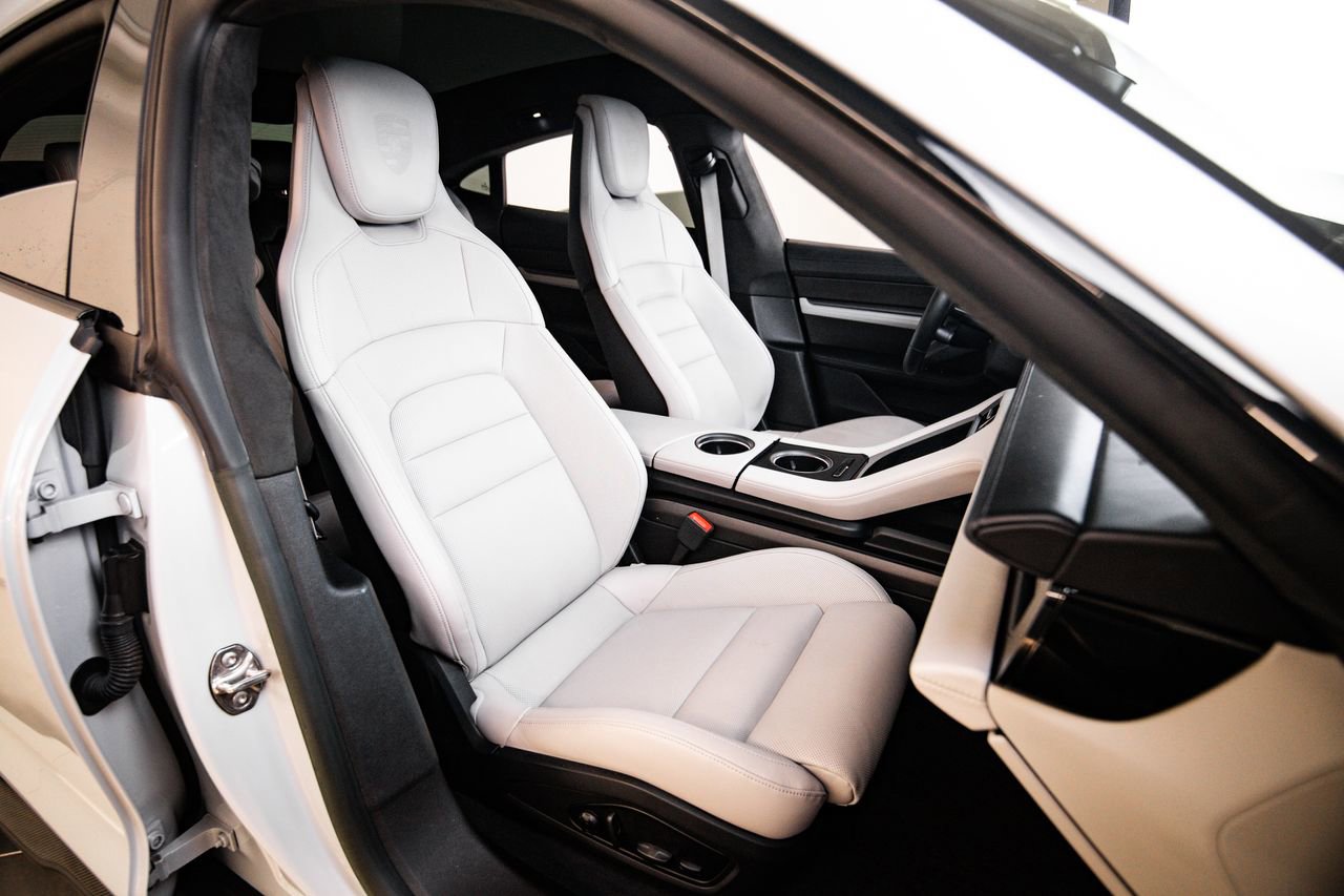 Certified 2024 Porsche Taycan Turbo S AWD/4WD image 29