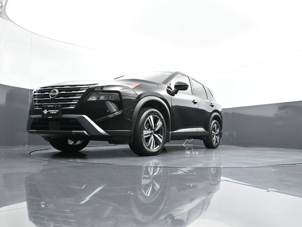 Certified 2025 Nissan Rogue SL AWD/4WD image 49