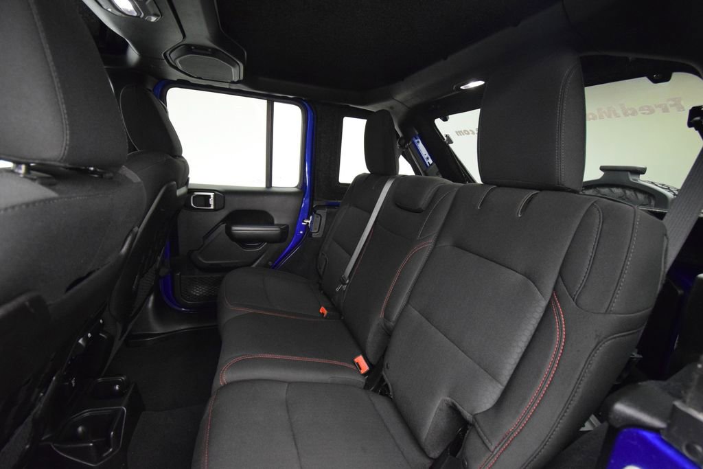 Used 2018 Jeep Wrangler Unlimited Rubicon AWD/4WD image 24