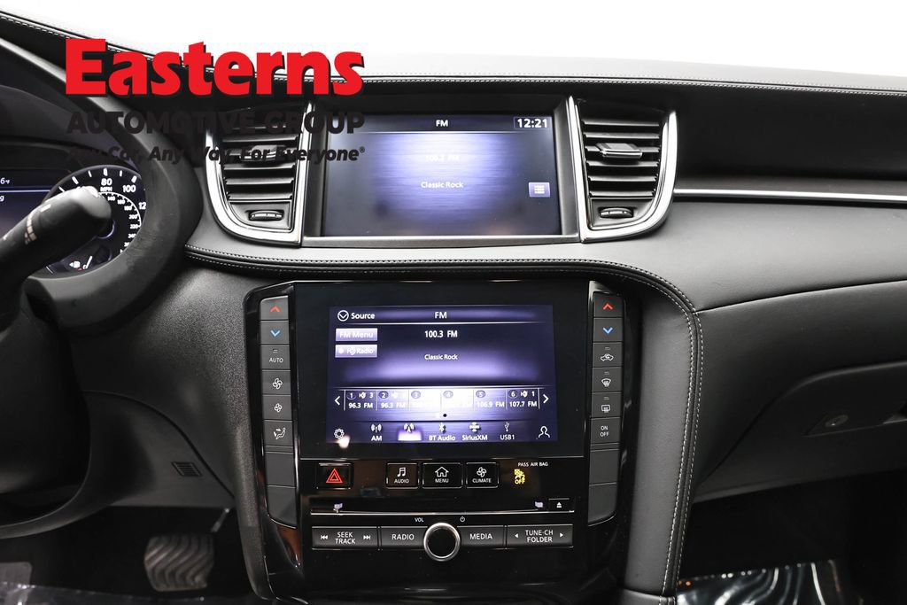 Used 2023 INFINITI QX50 Pure AWD/4WD image 11