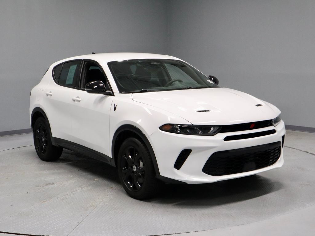 Used 2024 Dodge Hornet R/T w/ R/T Blacktop Package AWD/4WD image 1