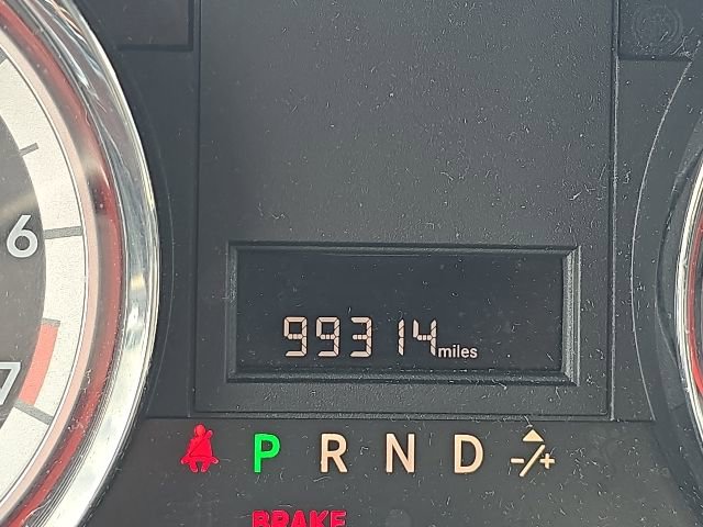 Used 2018 Dodge Grand Caravan SXT FWD image 6