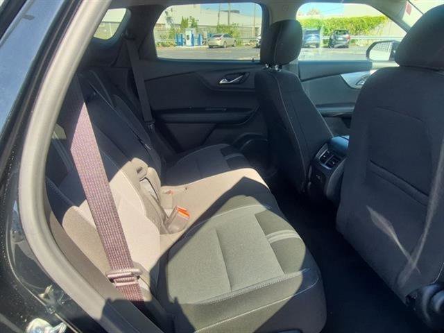 Certified 2025 Chevrolet Blazer LT AWD/4WD image 88