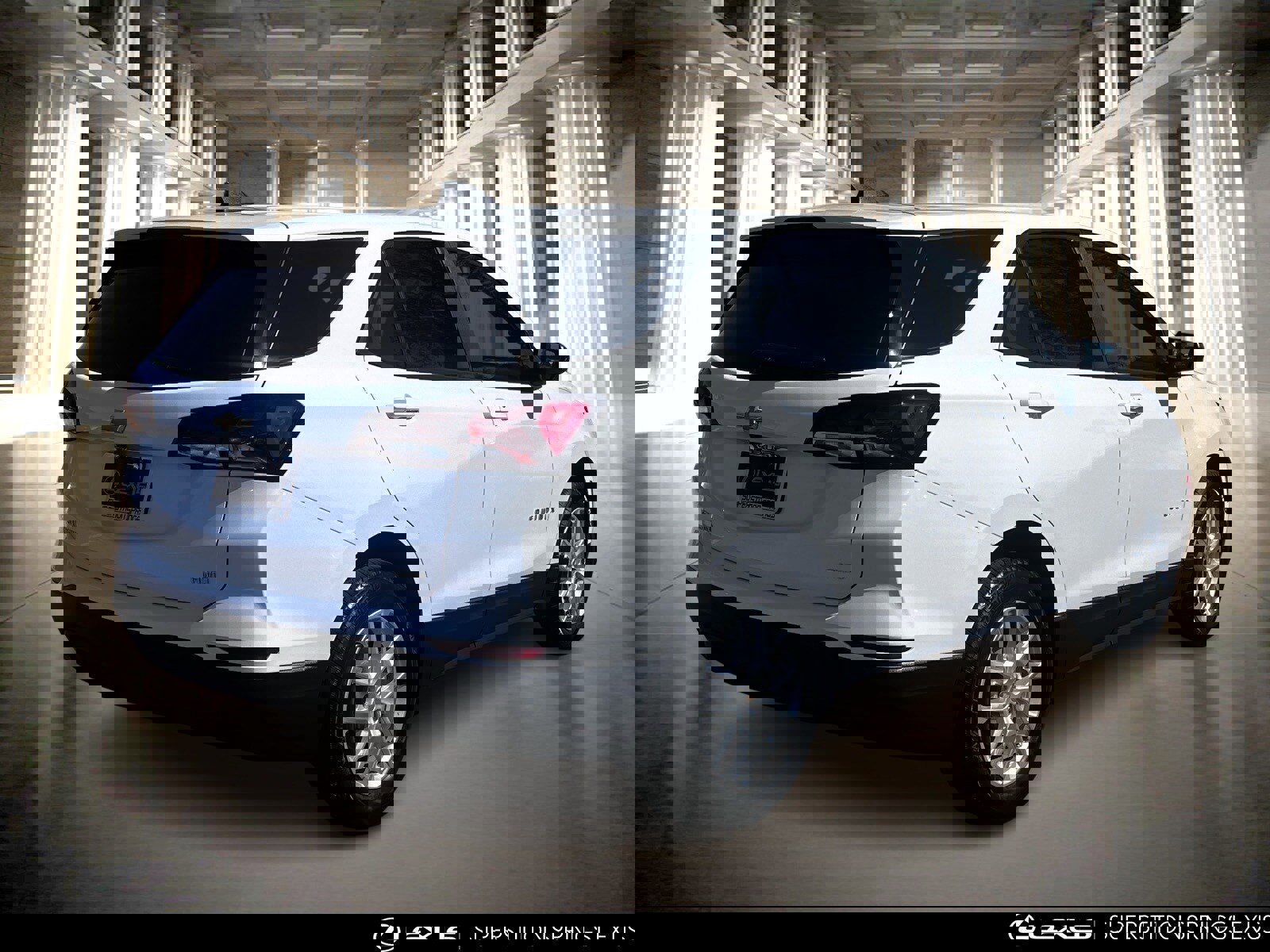 Used 2022 Chevrolet Equinox LS w/ LS Convenience Package image 4