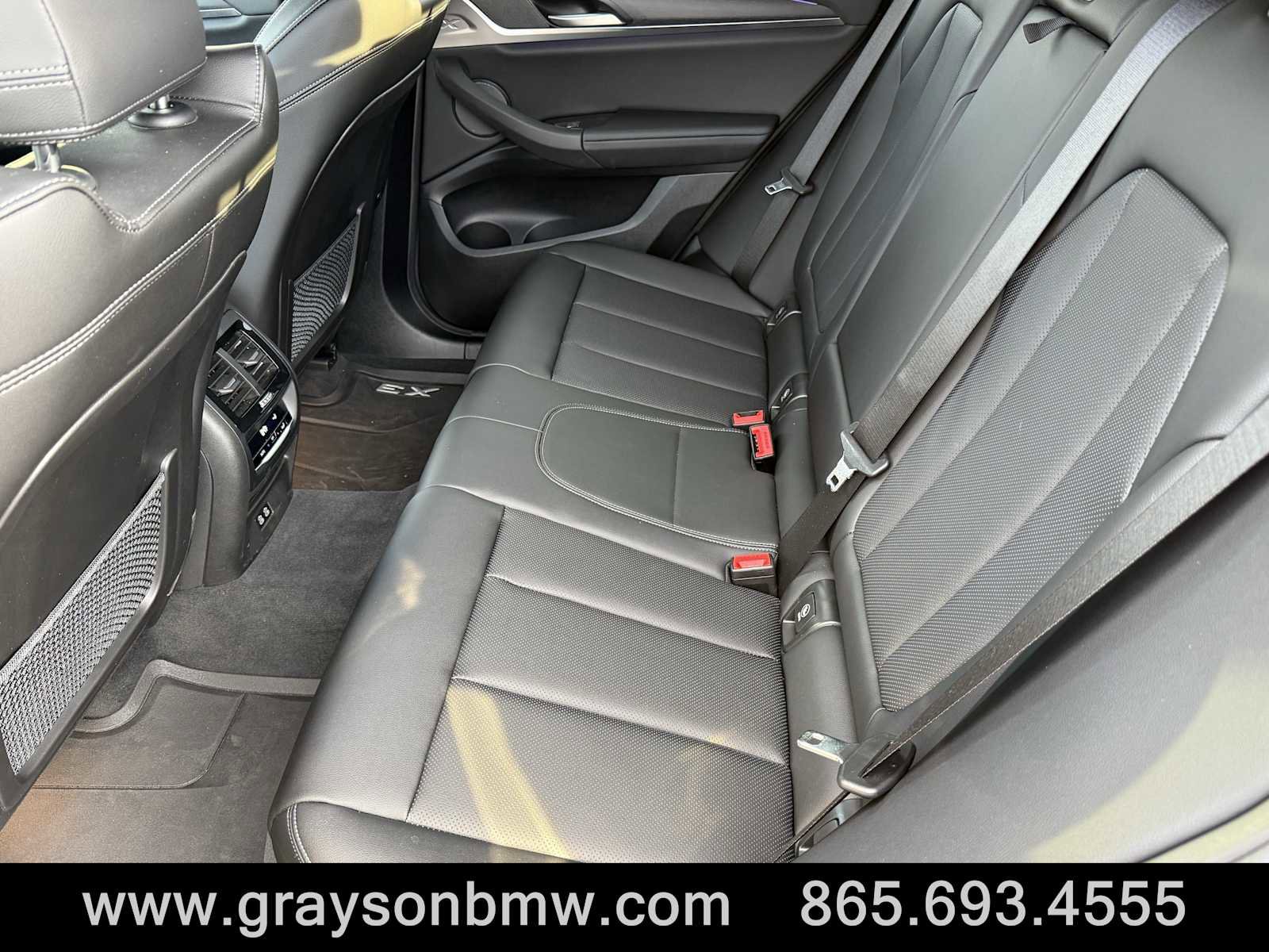 Used 2024 BMW X3 M40i image 40