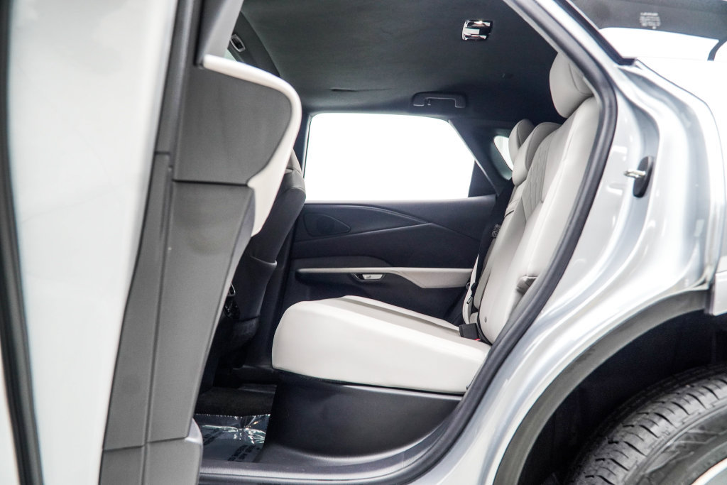 Used 2024 Lexus RX 350 Premium w/ Accessory Package (Z1) FWD image 40