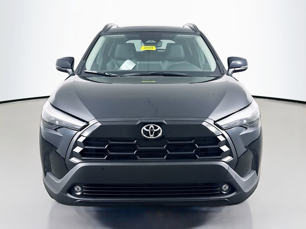 New 2026 Toyota Corolla Cross XLE image 2
