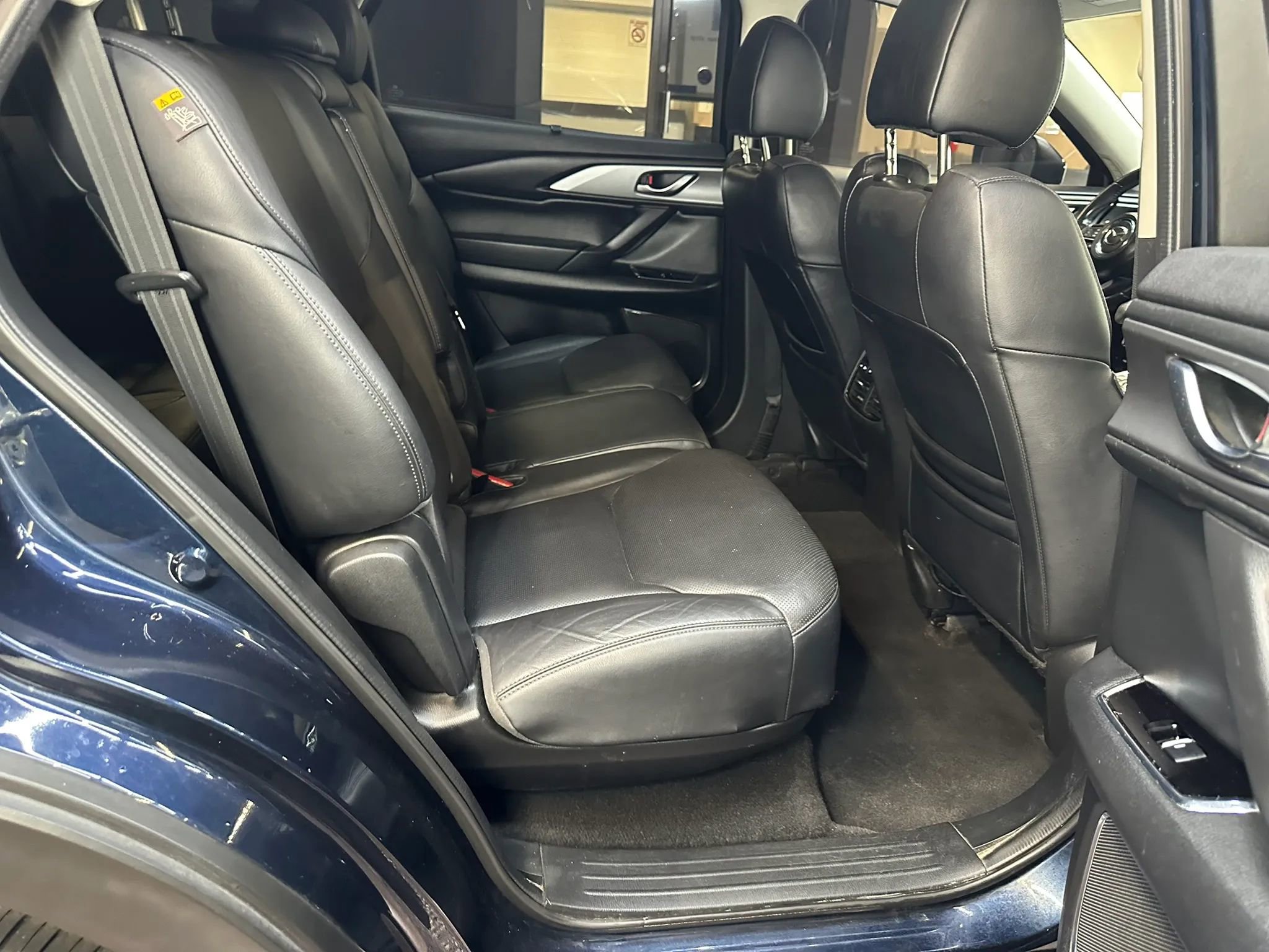 Used 2018 MAZDA CX-9 Touring w/ Touring Premium Package AWD/4WD image 31