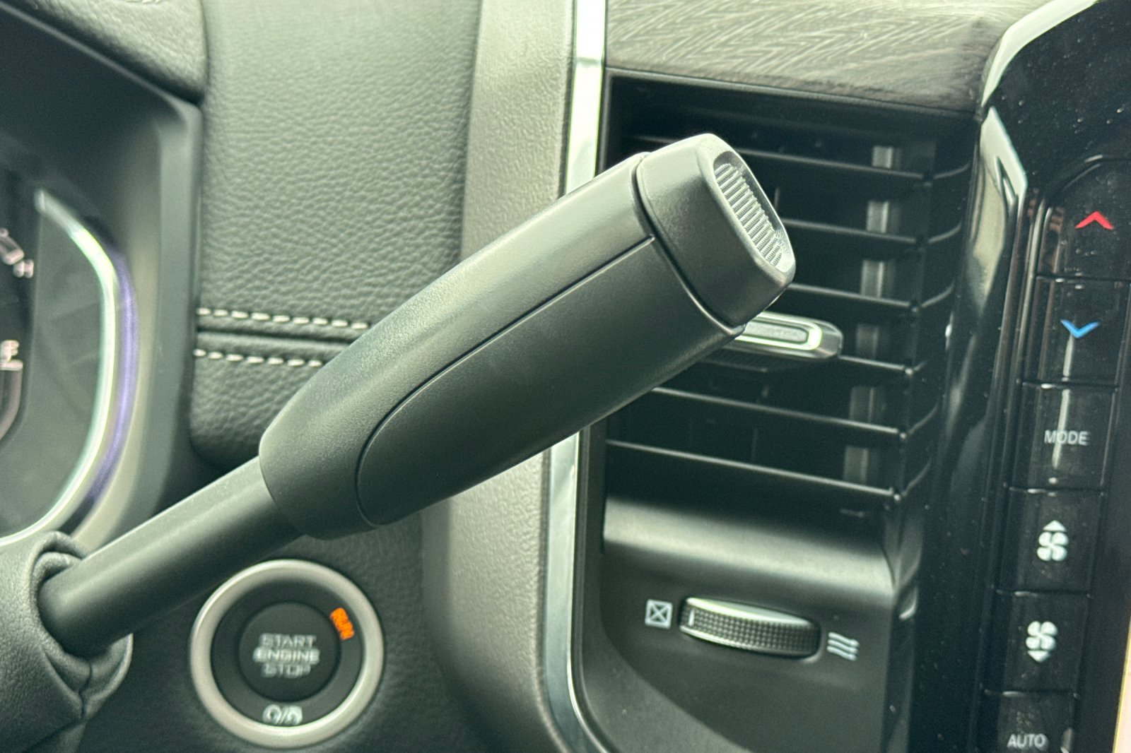 New 2026 RAM 3500 Laramie w/ Max Tow Package image 20