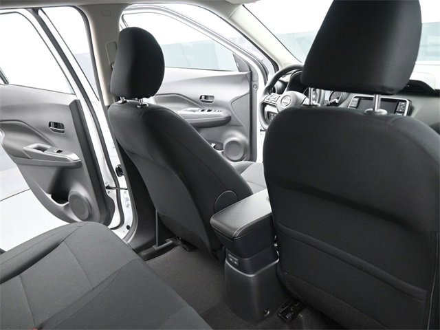 New 2025 Nissan Kicks Play S image 24