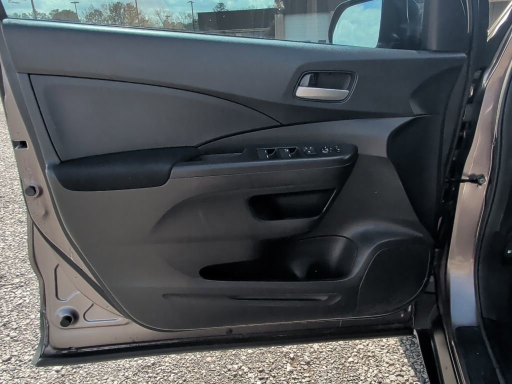 Used 2015 Honda CR-V LX image 19