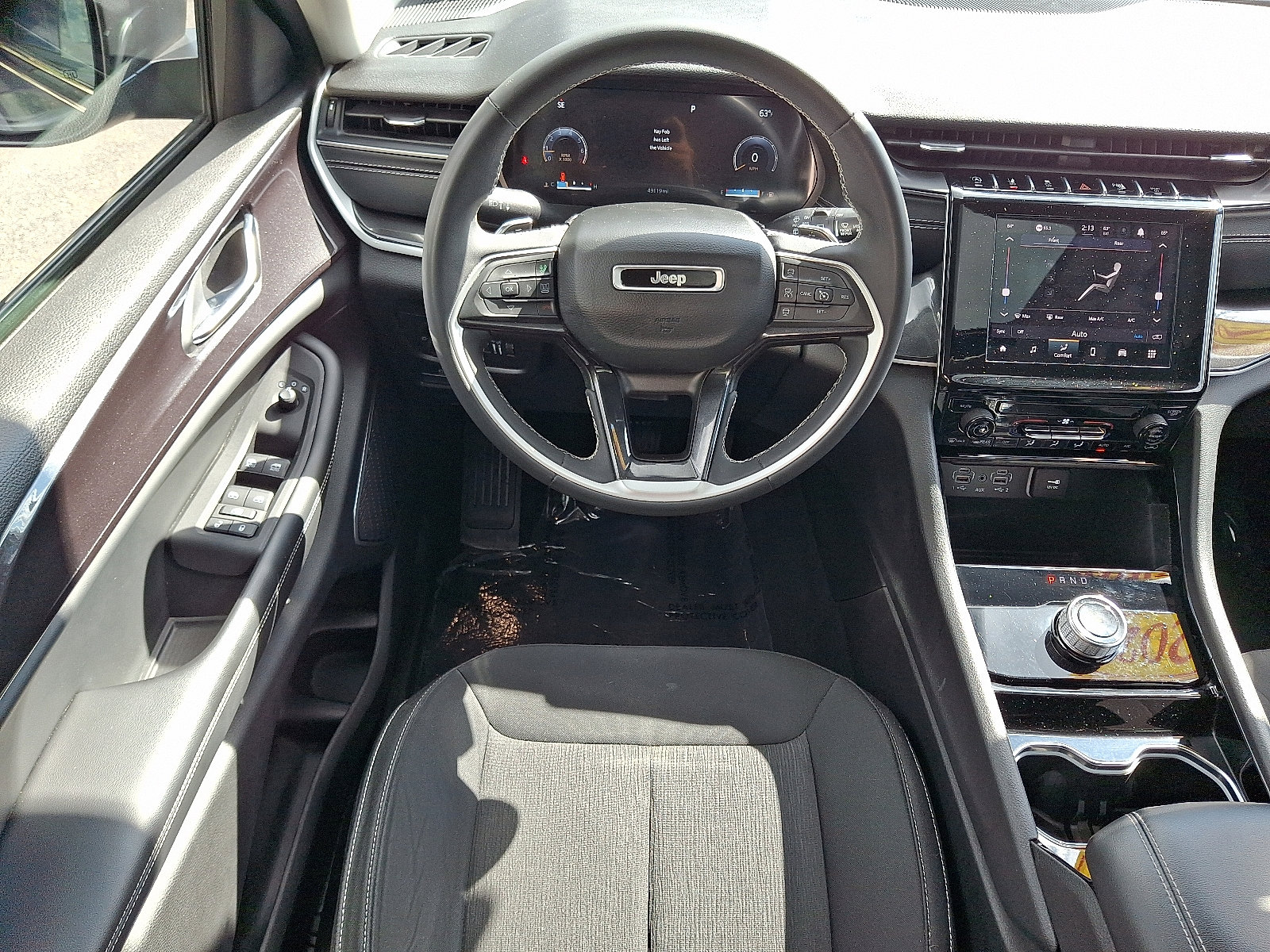 Certified 2022 Jeep Grand Cherokee L Laredo w/ Luxury Tech Group I image 11