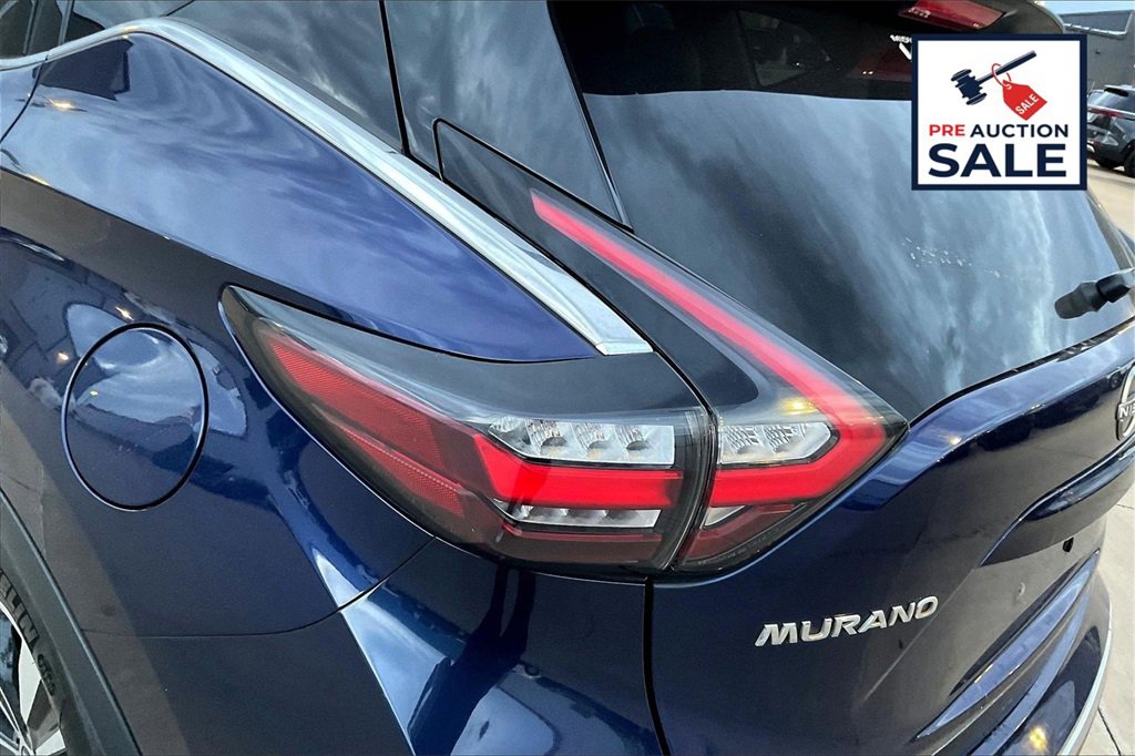 Used 2023 Nissan Murano SV image 27