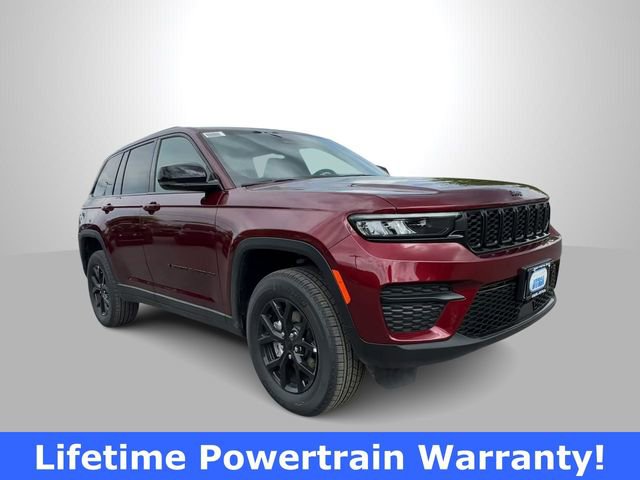 New 2025 Jeep Grand Cherokee Altitude image 2